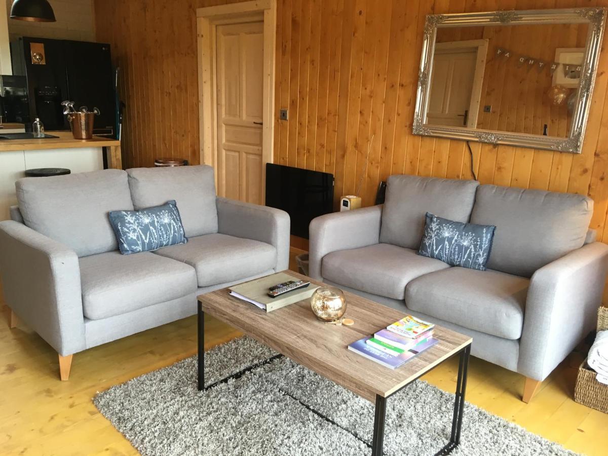 The Orchard Bramble Lodge Hadleigh  外观 照片